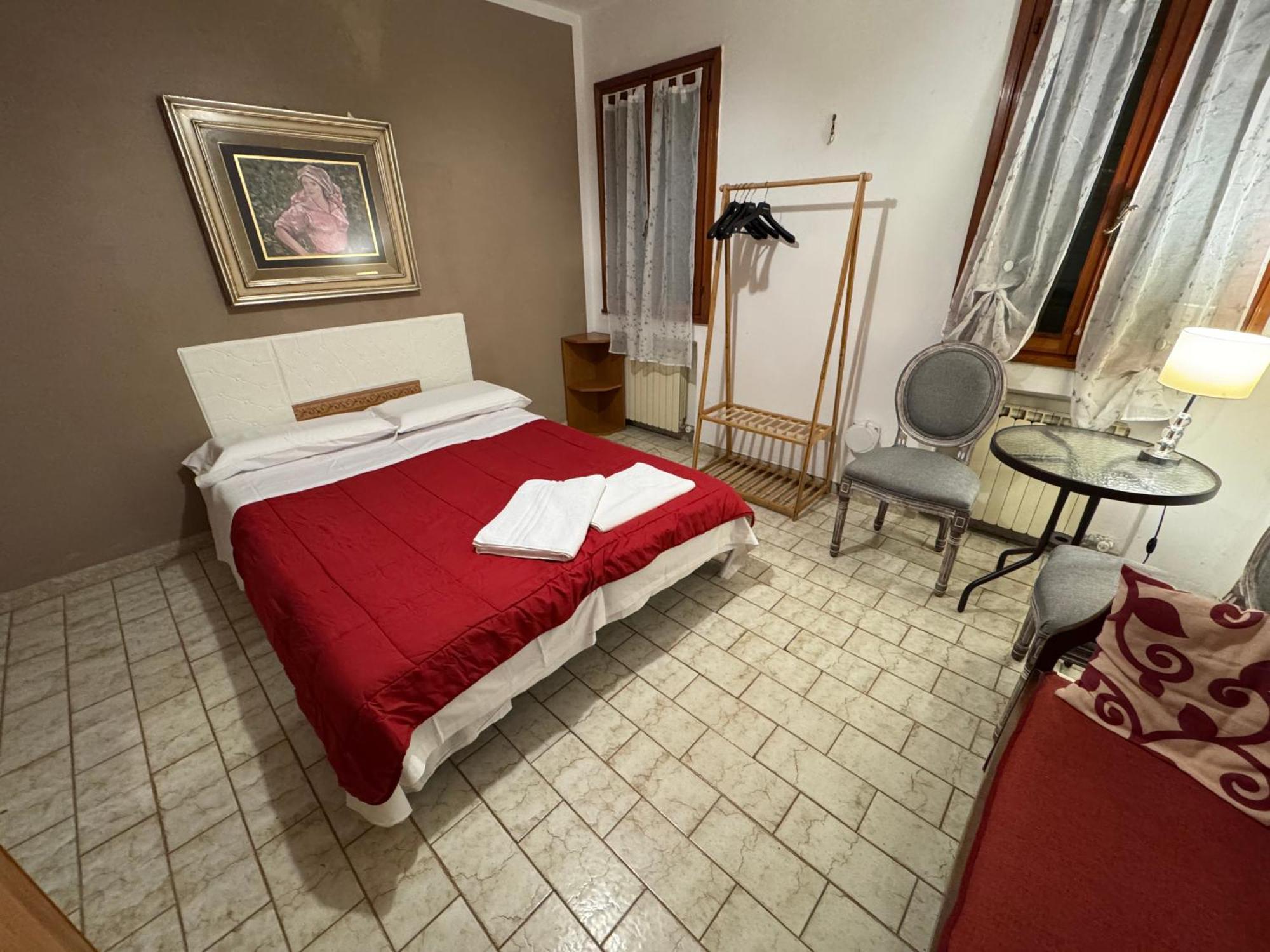 The Wolf House Hotel เวนิส ภายนอก รูปภาพ
